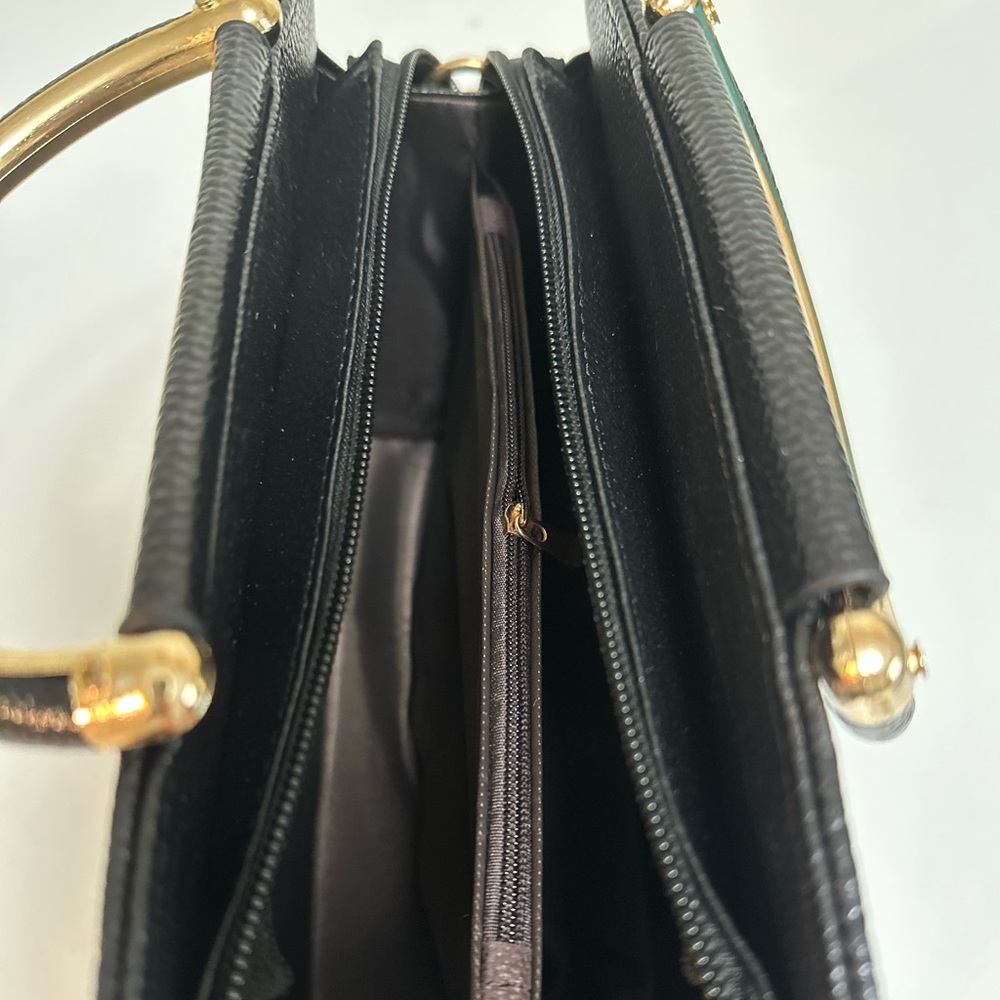 2023 Black Elegant PU Leather Sling Bag With Deer Charm - Picture 5 of 5